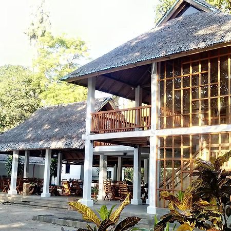 Jonaths Cottage Bunaken Zewnętrze zdjęcie