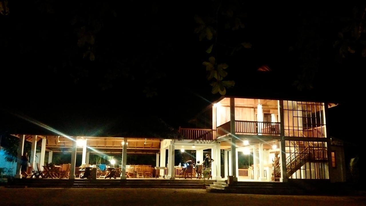 Jonaths Cottage Bunaken Zewnętrze zdjęcie