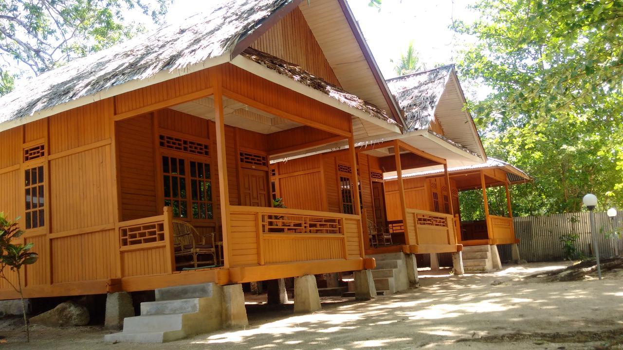 Jonaths Cottage Bunaken Zewnętrze zdjęcie