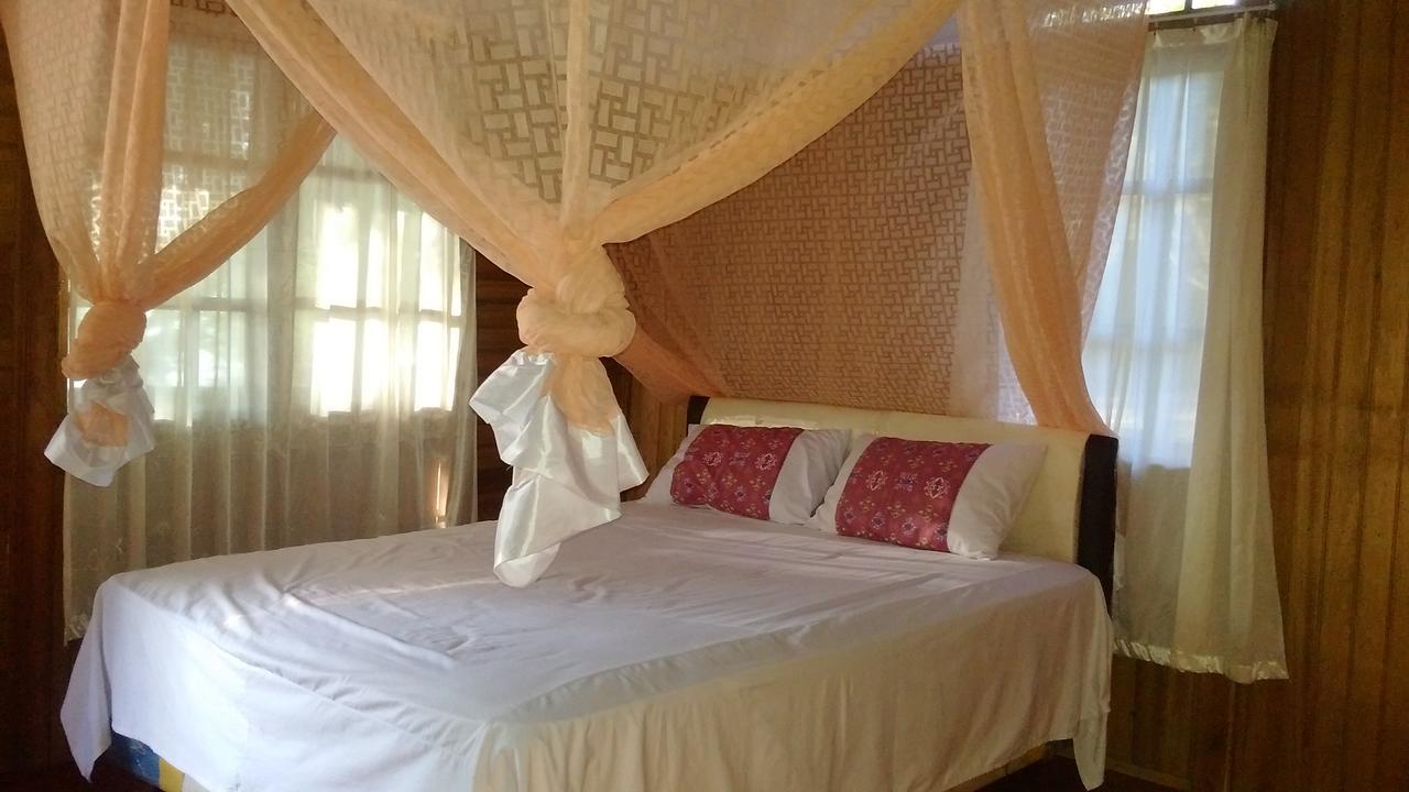 Jonaths Cottage Bunaken Zewnętrze zdjęcie