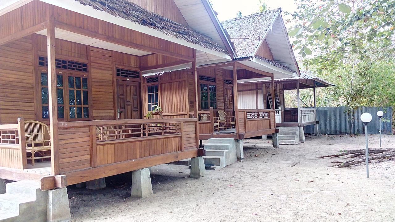 Jonaths Cottage Bunaken Zewnętrze zdjęcie